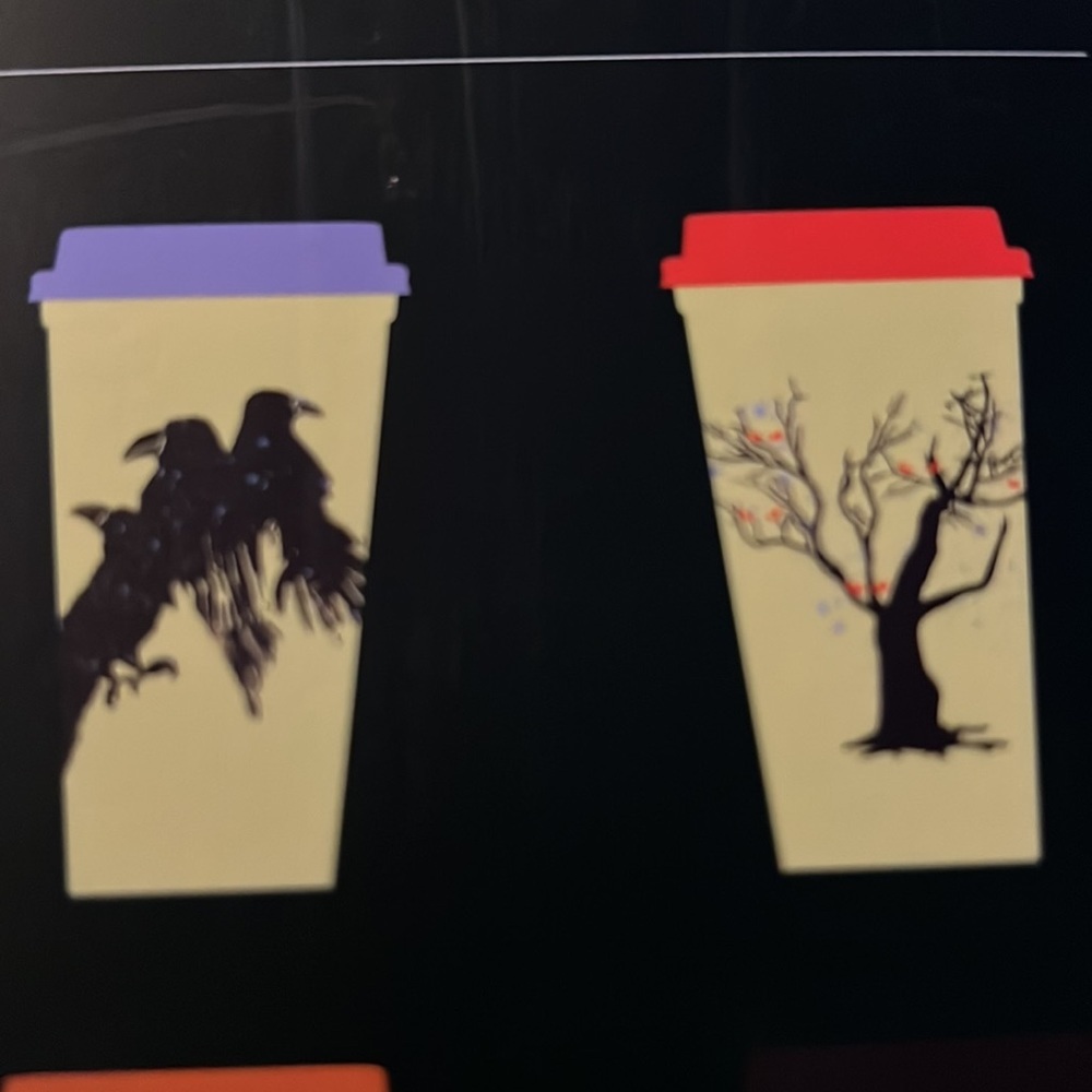 🎃NEW👻Starbucks 2022 Fall Halloween Box of 6 Glow in the Dark Reusable Hot Cups - Picture 2 of 5